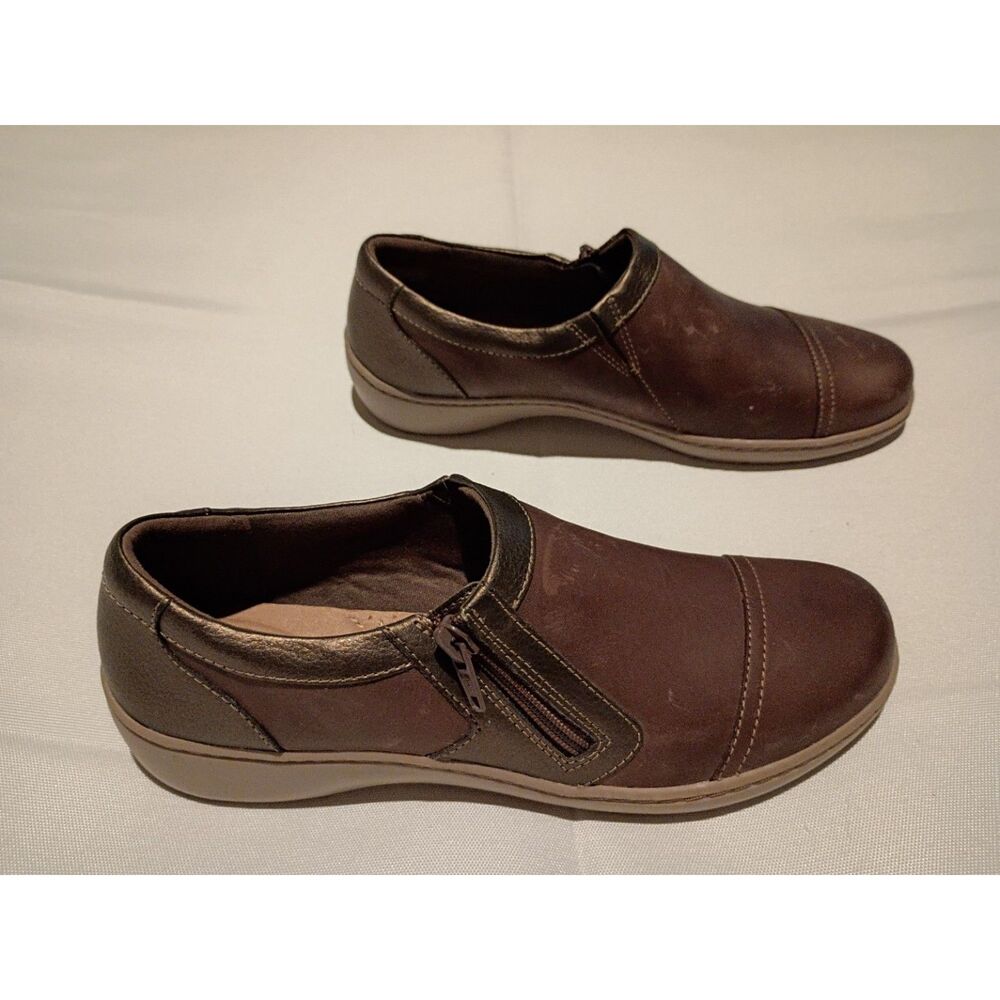 Clarks Collection Women's Brown Leather Slip On Shoes Side Zip 8.5 M